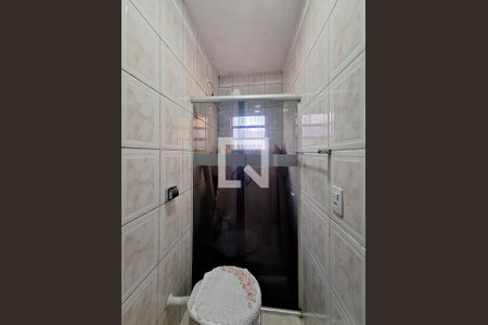 Banheiro de casa à venda com 4 quartos, 100m² em Jardim Vista Alegre, São Paulo