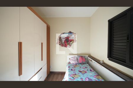 Quarto 2 de casa à venda com 3 quartos, 125m² em Jardim Las Vegas, Santo André