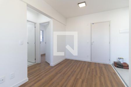 Sala de apartamento para alugar com 2 quartos, 45m² em Vila Vermelha, São Paulo