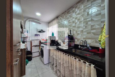 Apartamento à venda com 2 quartos, 44m² em Vargem Pequena, Rio de Janeiro