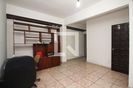 Sala 2 de casa à venda com 2 quartos, 160m² em Teresópolis, Porto Alegre