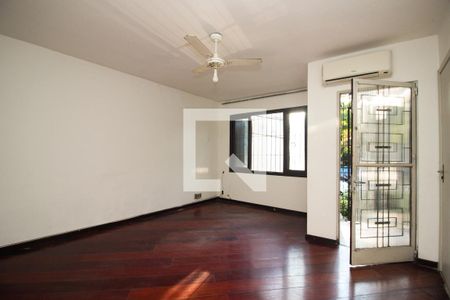 Sala 1 de casa à venda com 2 quartos, 160m² em Teresópolis, Porto Alegre