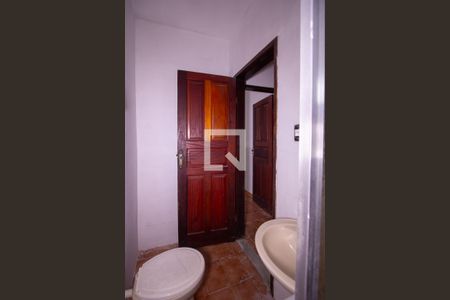 Banheiro de casa para alugar com 1 quarto, 50m² em Rocha, São Gonçalo