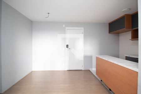 Sala de apartamento para alugar com 2 quartos, 67m² em Picanço, Guarulhos