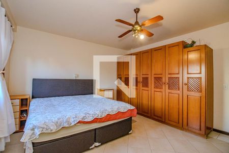 Suíte 1 de casa para alugar com 2 quartos, 280m² em Jardim Dona Leopoldina, Porto Alegre