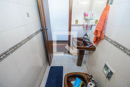 banheiro de casa à venda com 4 quartos, 360m² em Santa Amelia, Belo Horizonte