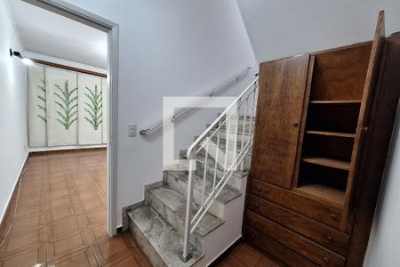 Corredor de casa para alugar com 3 quartos, 143m² em Vila Alpina, Santo André