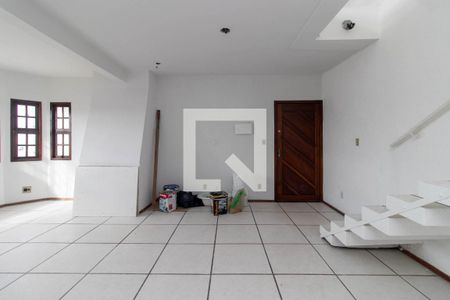 Sala de apartamento para alugar com 2 quartos, 230m² em Partenon, Porto Alegre