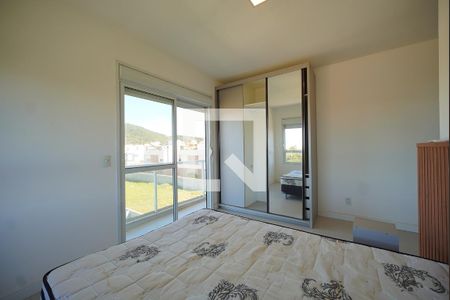 Suíte de apartamento para alugar com 2 quartos, 69m² em Rio Tavares, Florianópolis