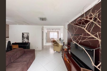 Sala de casa de condomínio à venda com 3 quartos, 270m² em Vargem Grande, Rio de Janeiro