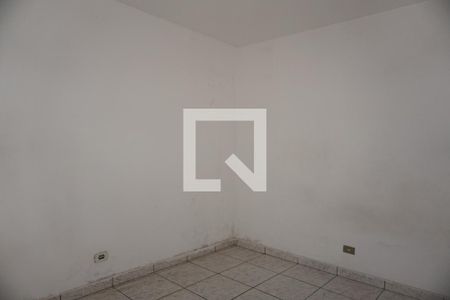 Quarto de casa para alugar com 2 quartos, 40m² em Jardim Macedonia, Embu das Artes