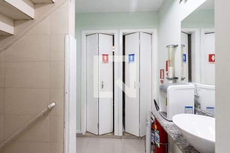 Banheiro de casa à venda com 4 quartos, 150m² em Barra Funda, São Paulo