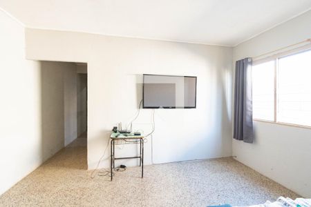 Casa à venda com 2 quartos, 50m² em Harmonia, Canoas