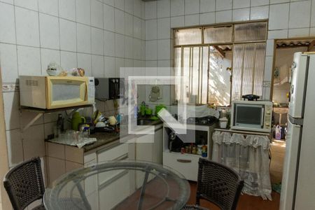 Cozinha 01 de casa à venda com 4 quartos, 440m² em Leste Vila Nova, Goiânia