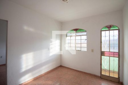 Sala de casa para alugar com 2 quartos, 59m² em Fernão Dias, Belo Horizonte