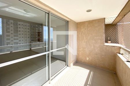 Varanda da Sala de apartamento para alugar com 3 quartos, 79m² em Vila da Serra, Nova Lima