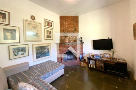 Sala de Estar de casa de condomínio à venda com 3 quartos, 375m² em Arvoredo, Nova Lima