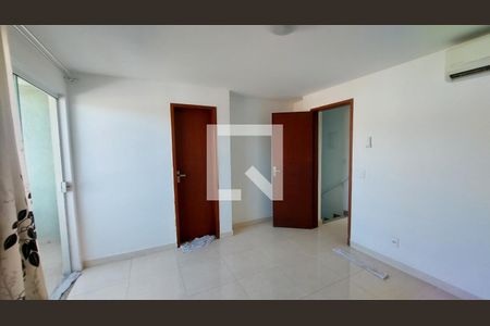 Suíte de casa para alugar com 2 quartos, 115m² em Moquetá, Nova Iguaçu