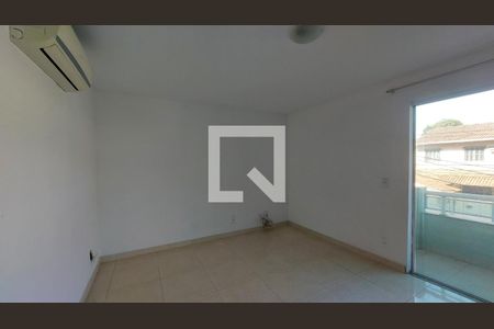 Sala de casa para alugar com 2 quartos, 115m² em Moquetá, Nova Iguaçu