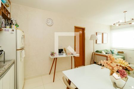 Cozinha e Área de Serviço de apartamento à venda com 2 quartos, 38m² em Vila Constança, São Paulo