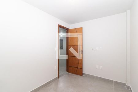 Quarto 2 de apartamento para alugar com 2 quartos, 34m² em Madureira, Rio de Janeiro