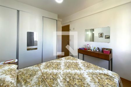 Suite  de apartamento à venda com 4 quartos, 190m² em Buritis, Belo Horizonte