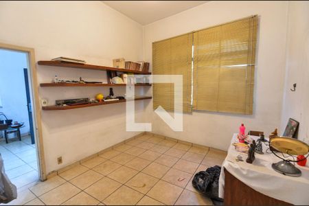 Quarto 1 de casa para alugar com 5 quartos, 241m² em Vasco da Gama, Rio de Janeiro