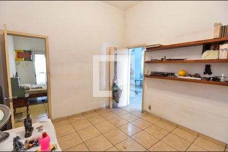 Quarto 1 de casa para alugar com 5 quartos, 241m² em Vasco da Gama, Rio de Janeiro
