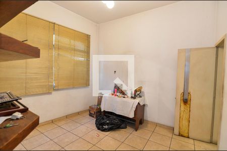 Quarto 1 de casa para alugar com 5 quartos, 241m² em Vasco da Gama, Rio de Janeiro