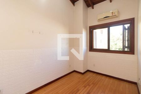 Quarto 1 de casa de condomínio para alugar com 3 quartos, 156m² em Ipanema, Porto Alegre
