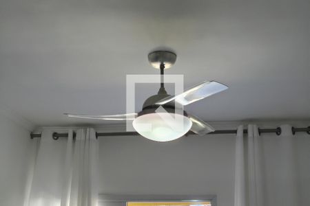 Sala de apartamento para alugar com 2 quartos, 80m² em Vila Tupi, Praia Grande