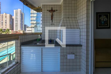 Sacada  de apartamento para alugar com 2 quartos, 80m² em Vila Tupi, Praia Grande