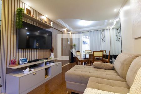 Sala de casa de condomínio à venda com 3 quartos, 129m² em Jardim Santa Maria, São Paulo