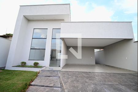 Casa à venda com 3 quartos, 170m² em Garavelo, Goiânia