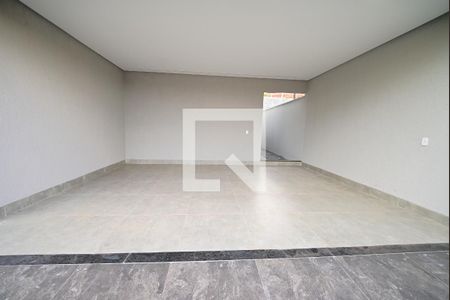 Casa à venda com 3 quartos, 170m² em Garavelo, Goiânia