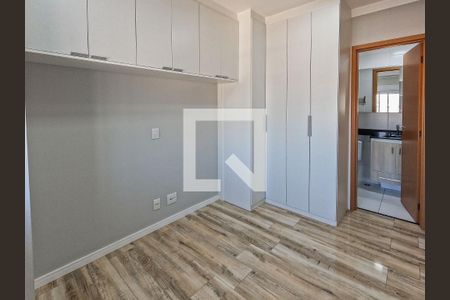 Apartamento para alugar com 2 quartos, 64m² em Vila Mangalot, São Paulo