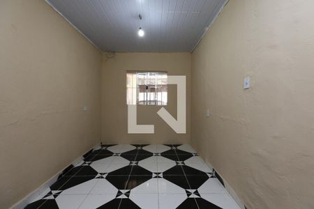 Quarto 2 de casa para alugar com 2 quartos, 61m² em Jardim Catanduva, São Paulo