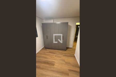 Quarto de apartamento à venda com 3 quartos, 142m² em Jardim Morumbi, São Paulo