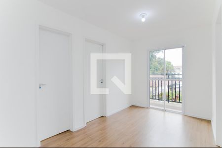 Sala de apartamento para alugar com 2 quartos, 42m² em Vila Nova Bonsucesso, Guarulhos