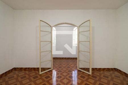 Quarto 1 de casa para alugar com 2 quartos, 120m² em Vila Prudente, São Paulo
