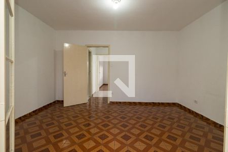 Quarto 1 de casa para alugar com 2 quartos, 120m² em Vila Prudente, São Paulo