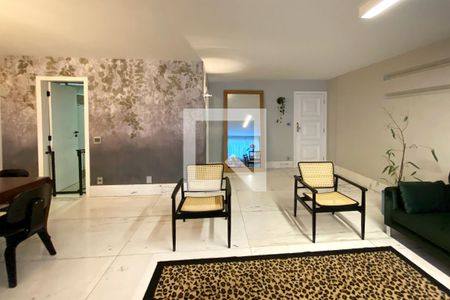 Apartamento à venda com 4 quartos, 240m² em Santo Antônio, Belo Horizonte