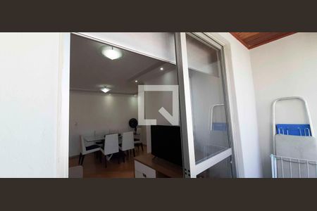 Apartamento para alugar com 3 quartos, 64m² em Vila Yara, Osasco