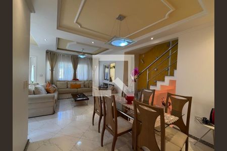 Sala de casa de condomínio à venda com 3 quartos, 200m² em Freguesia (jacarepaguá), Rio de Janeiro