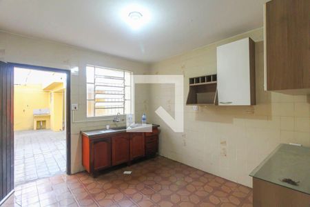 Cozinha de casa para alugar com 2 quartos, 120m² em Vila Lucia, São Paulo