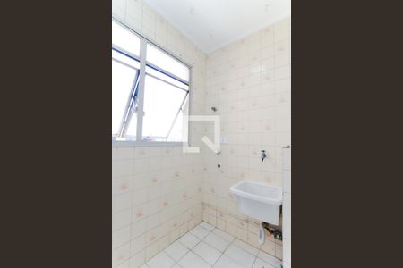 Cozinha e Área de serviço de apartamento à venda com 3 quartos, 83m² em Vila das Bandeiras, Guarulhos