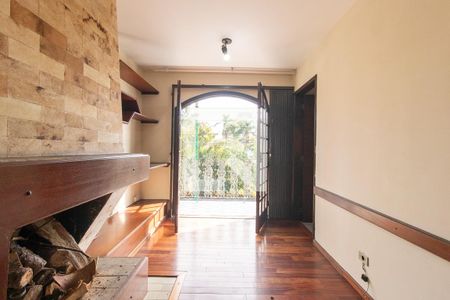 Sala de casa para alugar com 3 quartos, 200m² em Boqueirão, Curitiba