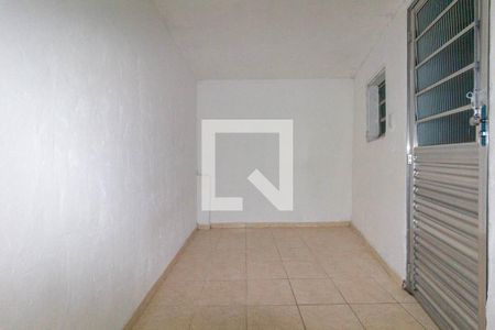 Kitnet de casa para alugar com 1 quarto, 35m² em Cidade Patriarca, São Paulo