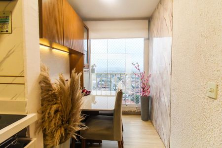 Sala/Cozinha de apartamento à venda com 2 quartos, 31m² em Vila Curuçá Velha, São Paulo