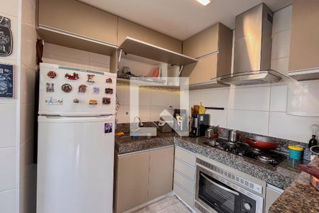 Apartamento à venda com 2 quartos, 68m² em Dom Joaquim, Belo Horizonte